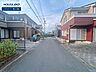 外観：前面道路含む現地写真