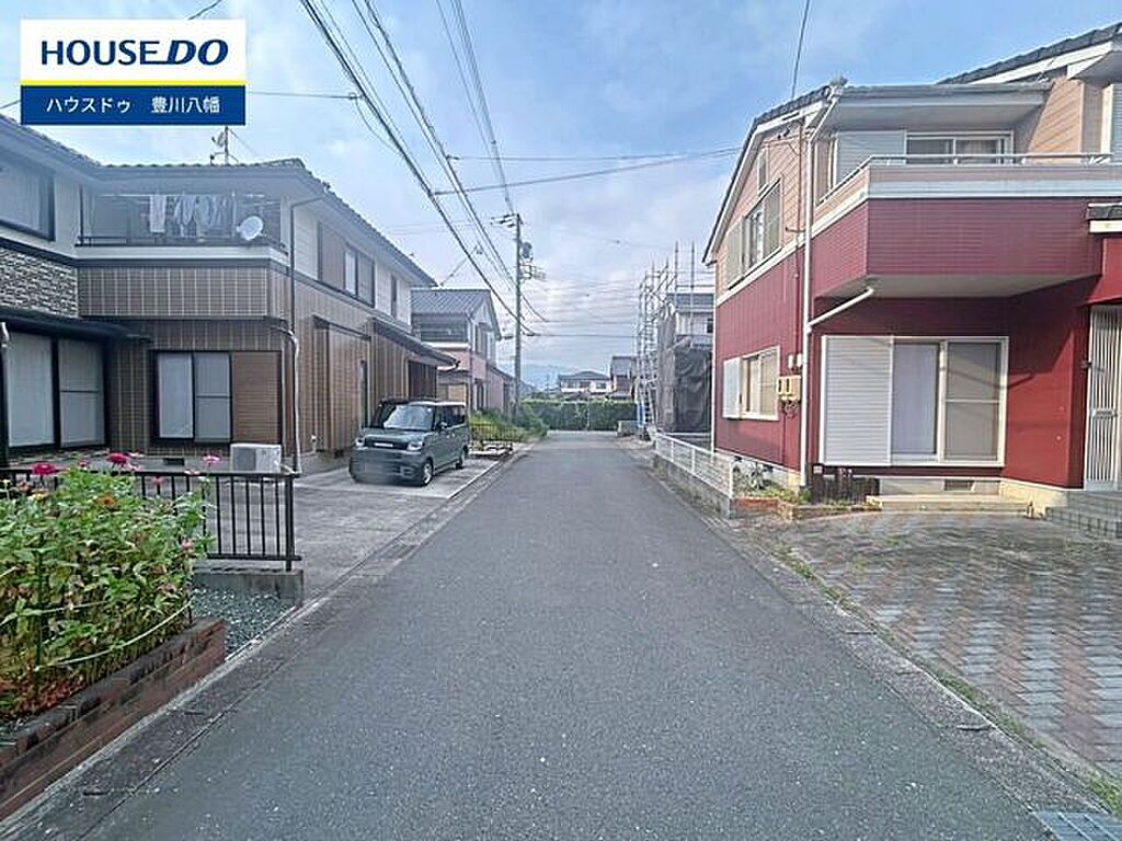 Image 4