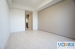 プレサンスＮＥＯ上新庄ＰＲＩＭＥＣＲＵＩＳ 2階1Kのリビング/ダイニング