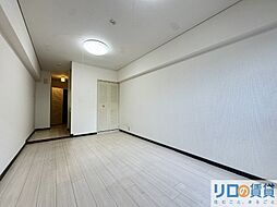 コボリマンションン新大阪 908 9階1Kのリビング/ダイニング