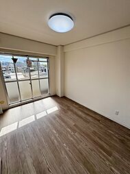 デイグラン長居公園 5階2DKのリビング/ダイニング