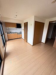 ピュアコートII 3階1LDKのリビング/ダイニング