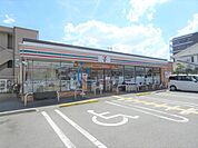 セブンイレブン大阪長吉川辺2丁目店 585m