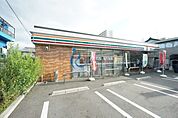 セブンイレブン大阪加美正覚寺店 511m