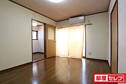 二女子町貸家 2階1SLDKのリビング/ダイニング