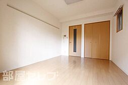 ヴィレッジF 3階1Kのリビング/ダイニング