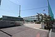 医療法人聖真会横山記念病院 266m