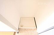 洗濯機も室内に置けます。