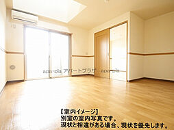 ピュアクレセント 2階1LDKのリビング/ダイニング