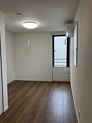 イクシオ竹の塚 1階1DKのリビング/ダイニング