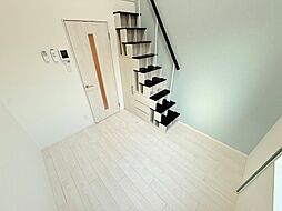 テラス金町 2階1Kのリビング/ダイニング