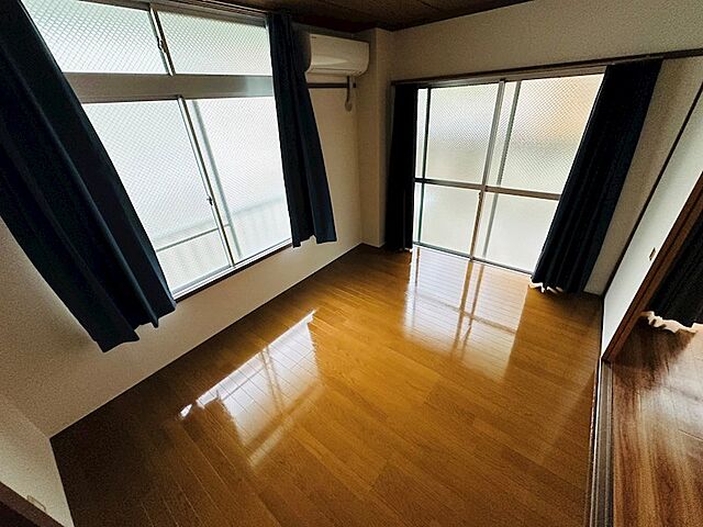 寝室
