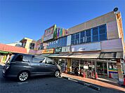 セリア 関原店（1071m）