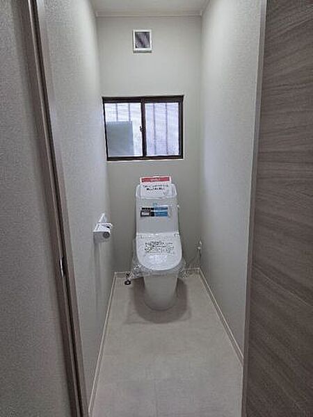 トイレを拡大表示