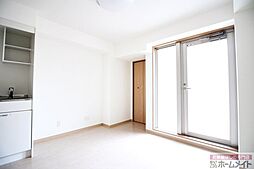 ナニワIII番館 3階ワンルームのリビング/ダイニング