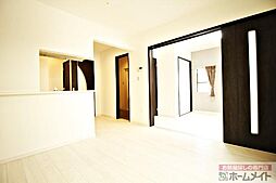 グランパシフィック長橋スクエア 1階1LDKのリビング/ダイニング