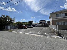 南松崎町貸駐車場