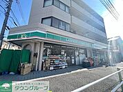 ローソンストア100板橋西台三丁目店 徒歩8分。 640m
