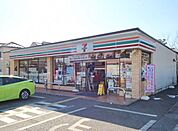 セブンイレブン所沢下山口店 1106m