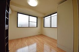 パークサイドパレス 402 4階ワンルームのリビング/ダイニング