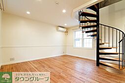 ＯＮＥ　ＴＲＥＥ　ＨＩＬＬ 110 1階2LDKの室内