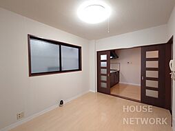 エスカーラ北山 202号室 2階2DKのリビング/ダイニング