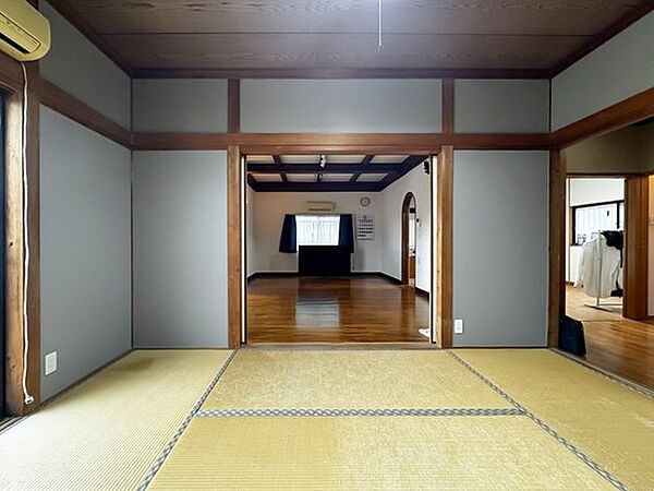 室内