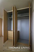 大容量のクローゼット御座いますよ。