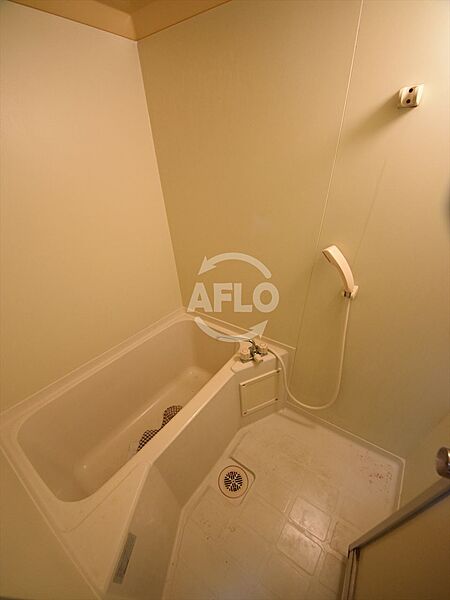 画像7:アンビエンテ清水谷　浴室