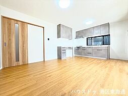 港区東蟹田 中古一戸建て