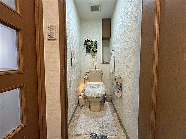 トイレを拡大表示