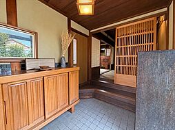 熱田区八番1丁目:玄関