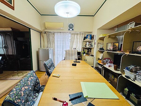 リビング/ダイニングを拡大表示
