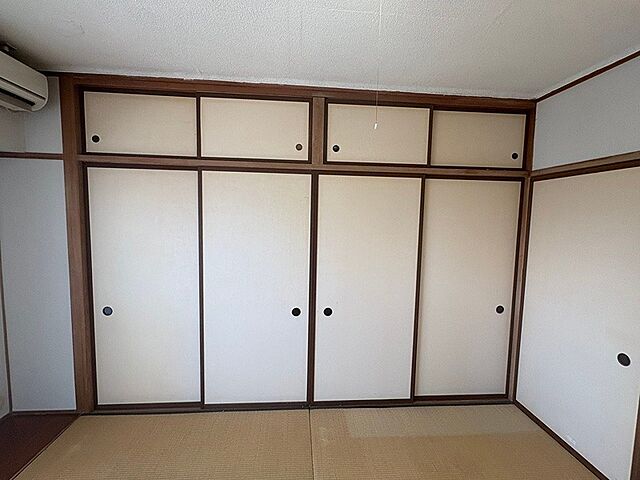 寝室