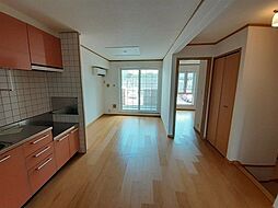 グリーンヒル三城　Ｂ 2階2LDKのリビング/ダイニング