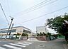 周辺：【周辺環境】加古川市立中部中学校まで1300mです。徒歩17分。