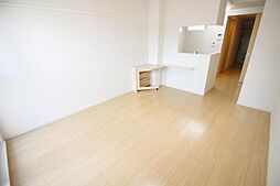 プランドール 105 1階ワンルームのリビング/ダイニング