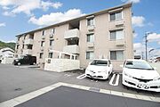 ブラッサムＡ棟　建物外観
