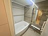 浴室：寒い季節の入浴には嬉しい浴室暖房機付きです。