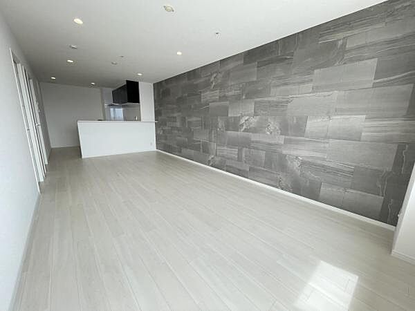 リビング/ダイニングを拡大表示