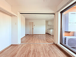 広島電鉄宮島線 草津南駅 徒歩6分の賃貸アパート 2階1LDKのリビング/ダイニング