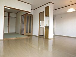 広島高速交通アストラムライン 西原駅 徒歩8分の賃貸マンション 5階3LDKのリビング/ダイニング