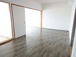 JR芸備線 戸坂駅 徒歩11分の賃貸マンション 5階3LDKのリビング/ダイニング