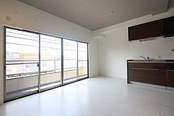 JR山陽本線 天神川駅 徒歩15分の賃貸マンション 3階1LDKのリビング/ダイニング