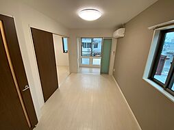 JR芸備線 矢賀駅 徒歩30分の賃貸アパート 2階1LDKのリビング/ダイニング