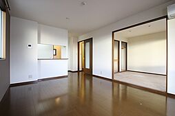 JR芸備線 矢賀駅 3.7kmの賃貸アパート 2階2LDKのリビング/ダイニング