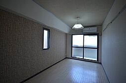 広島電鉄宮島線 古江駅 徒歩10分の賃貸マンション 4階1Kのリビング/ダイニング