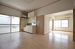 広島電鉄宮島線 商工センター入口駅 徒歩4分の賃貸アパート 1階1LDKのリビング/ダイニング