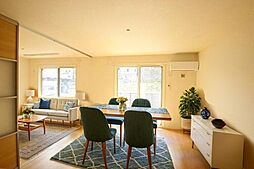 JR芸備線 戸坂駅 徒歩21分の賃貸アパート 2階2LDKのリビング/ダイニング