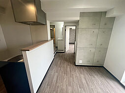 JR山陽本線 横川駅 徒歩4分の賃貸マンション 3階1LDKのリビング/ダイニング